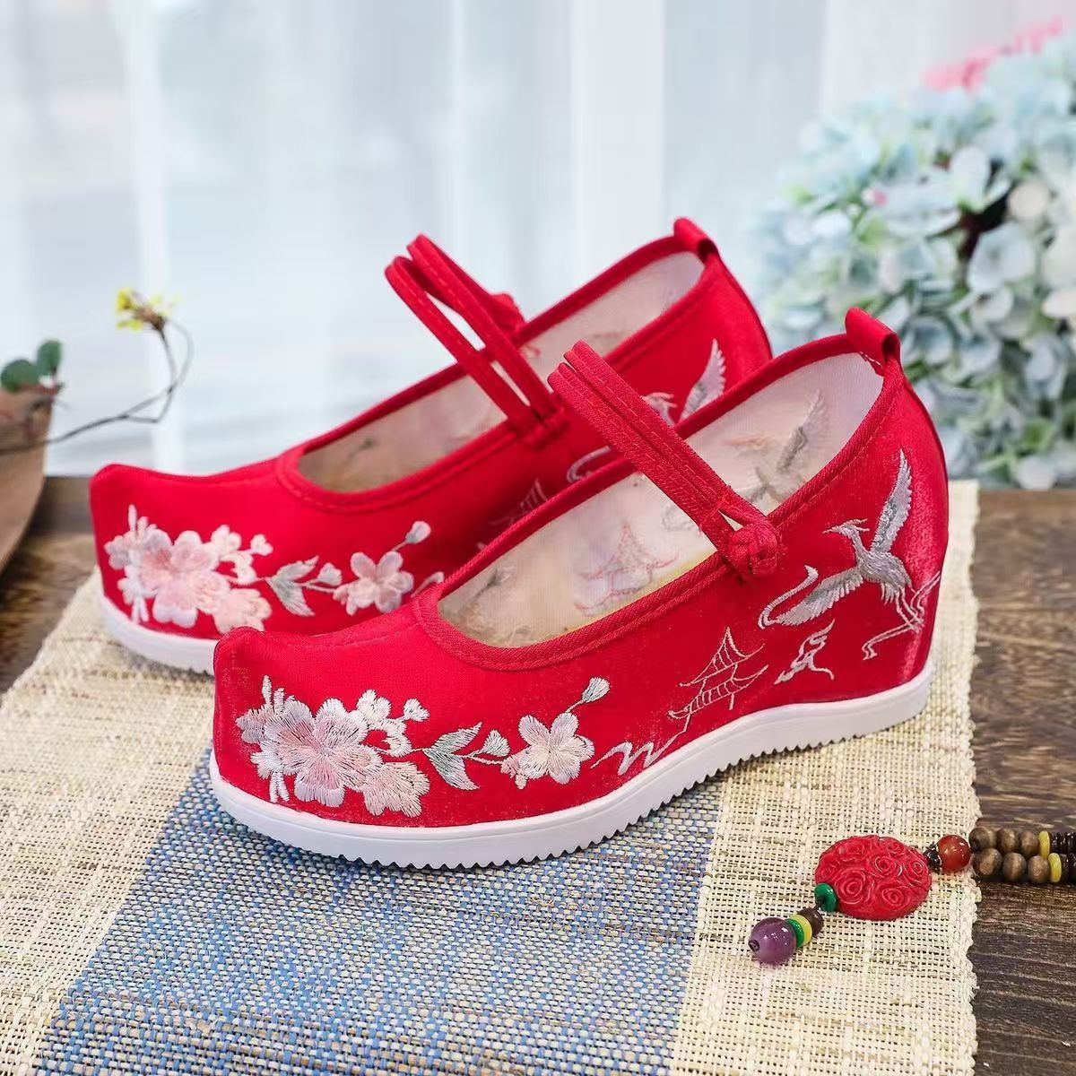 Ethnic Fabric - Mulheres aumentadas sapatos bordados internos sola