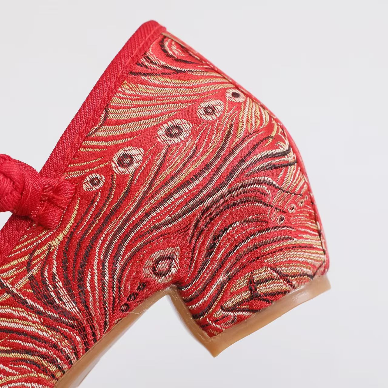 2026 Novo Modelo Feminino Sapa - Ethnic Fabric avaliação e preço