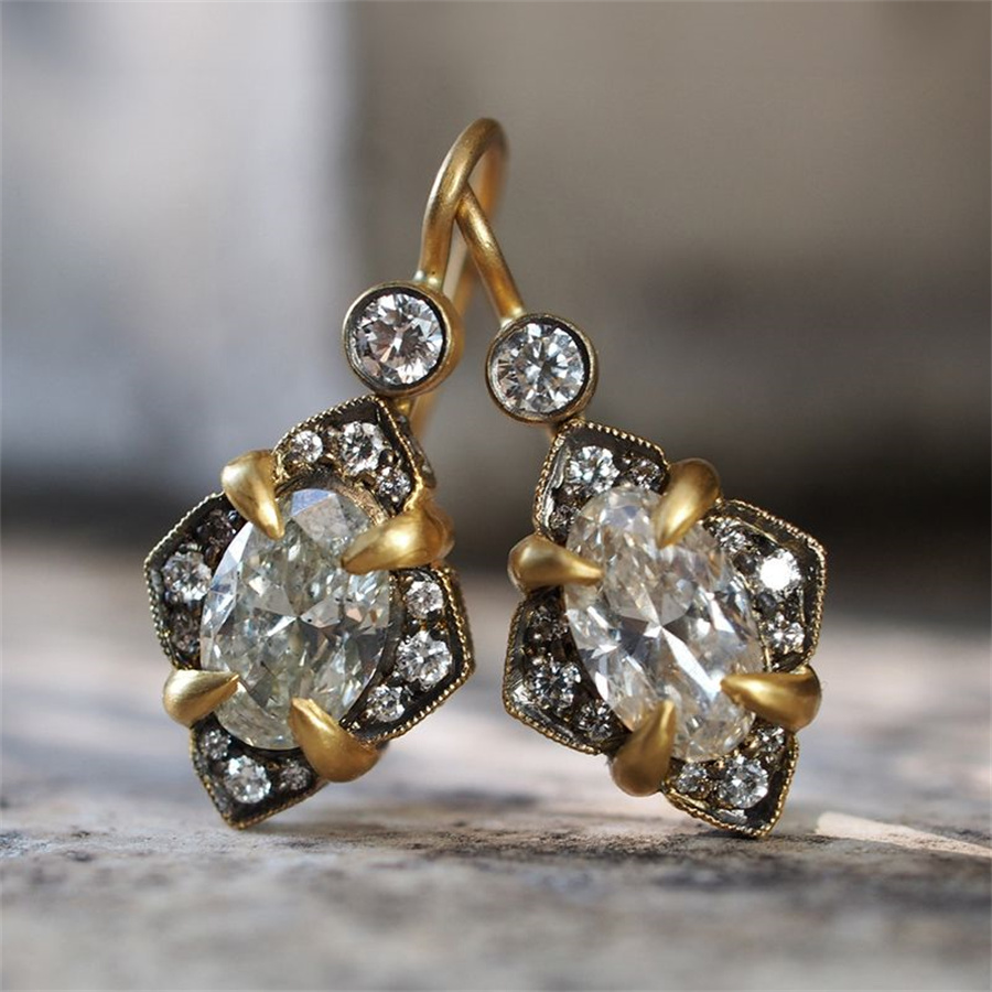 Brincos Femininos Vintage com  - Ethnic Fashion Wear For Women avaliação e preço
